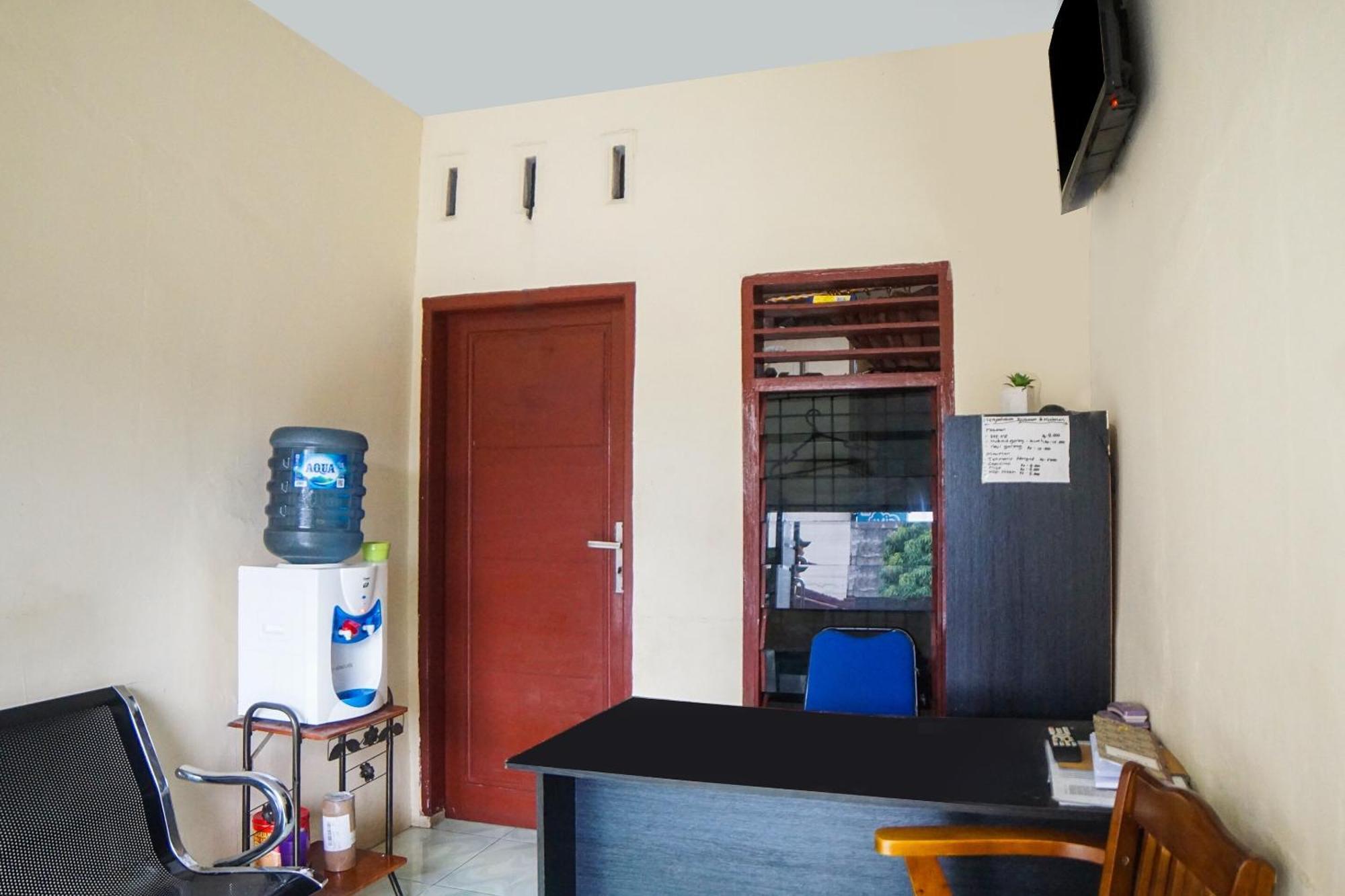 Oyo 92076 Sky Residence Cengkeh Medan Ngoại thất bức ảnh